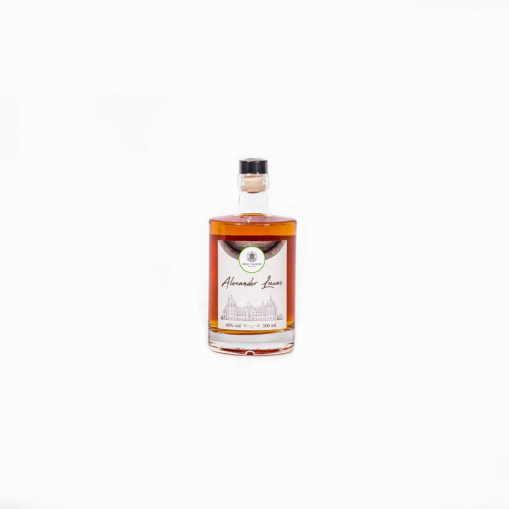 Alexander Lucas – edler Birnenbrand im Holzfass